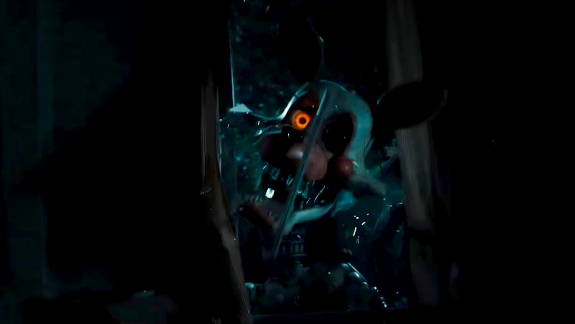 Nem volt egyszerű megmozdítani a Five Nights at Freddy's 2 egyik legrémisztőbb robotját kép
