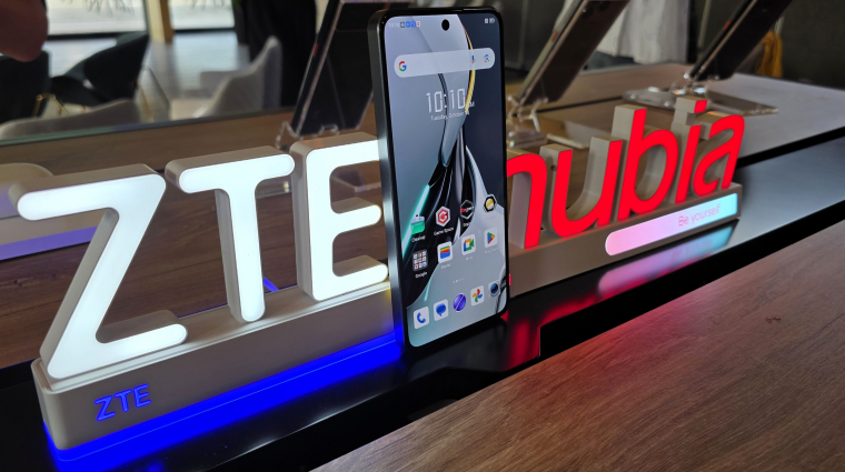 Hajlítható mobil féláron és gamertelefon 100 ezer alatt – ez érkezik a nubiától kép