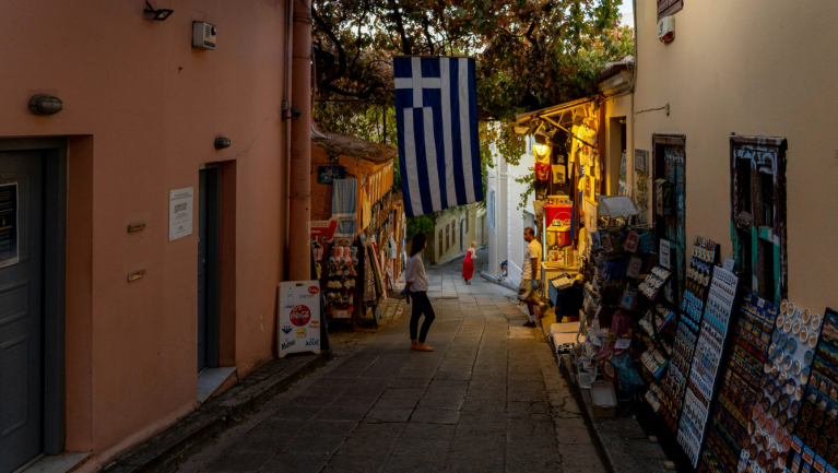 Az egyik EU-tagállam engedélyezi a vitatott 13 órás munkanapot kép