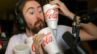 Asmongold azt állítja, hogy „hallja a kólát”, a Twitch-sztár szuperereje a szénsav kép