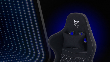 A White Shark komoly vihart kavar a PlayIT-en, itt a gamer felszerelések új generációja fókuszban