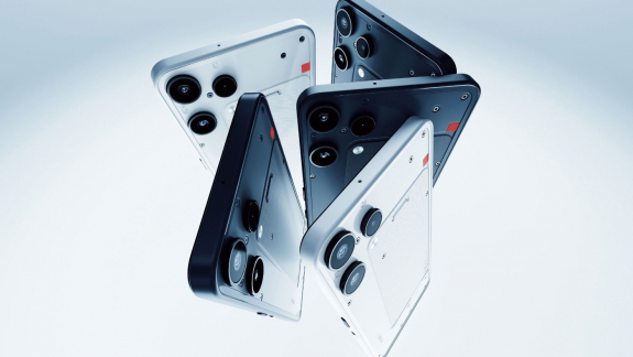 Érkezik a Nothing Phone 4a és 4a Pro, egy új fülessel együtt kép