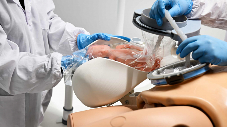 Forradalmi mesterséges méh mentheti meg a koraszülött babákat kép