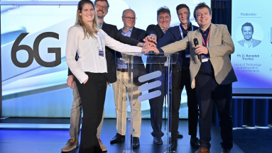 Magyarországon fejlesztik a jövő hálózatát - 6G labort nyitott az Ericsson Budapesten kép