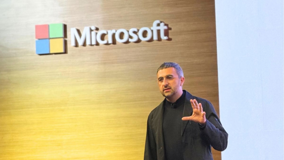 A Microsoft AI-főnöke kiborult, amiért nincs mindenki elájulva a mesterséges intelligenciától kép