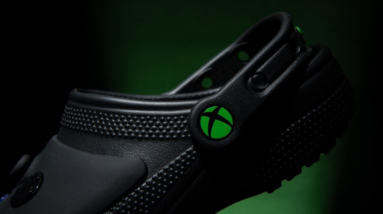 Az igazi gamer Xbox Crocs-ot húz a lábára bevezetőkép