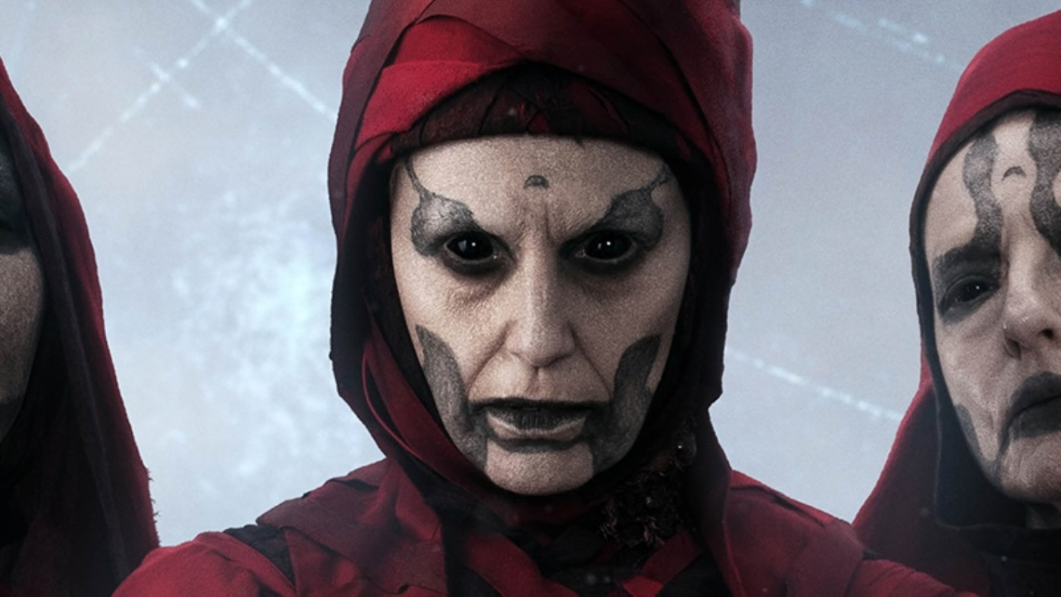 Claudia Black mint Klothow Nagy Anya