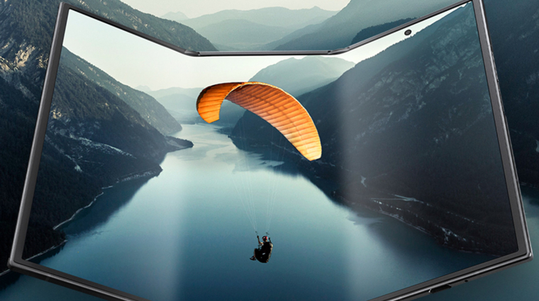 Hivatalosan is bemutatkozott a Samsung tabletgyilkos mobilja, a Galaxy Z TriFold kép