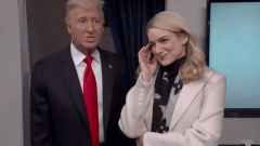 Trump még a Mikulást is lebombázta az SNL-ben kép