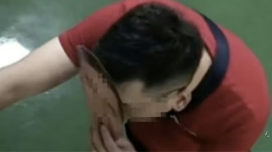 Papírmaszkos trükközés a hivatalban - lebuktak az arcfelismerés kijátszói kép