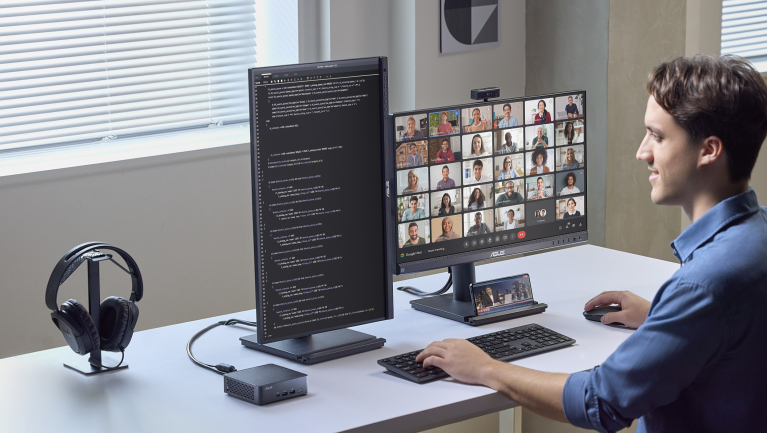 Fejfájás helyett hatékony munka – válts monitort, amíg nem késő kép