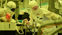 Kézzel írta ki a Samsung titkait, Kínában landolt a tudás kép