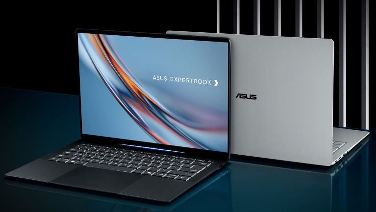 1 kg sincsen, mégis izmos az ASUS új munkalaptopja kép