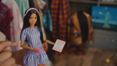 Megérkezett az autista Barbie-baba kép