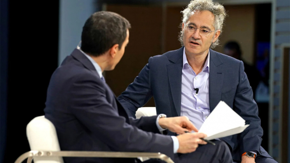 Az AI miatt majd senki nem akar elvándorolni, állítja a Palantir vezére kép