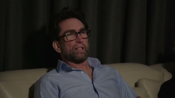 A MindsEye vezetőjének neve felbukkant az Epstein aktákban, azonnal megfenyegették az erről beszélő videóst kép