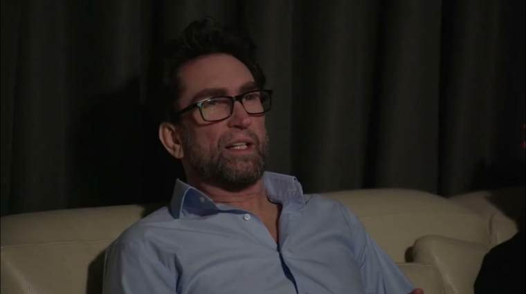 A MindsEye vezetőjének neve felbukkant az Epstein aktákban, azonnal megfenyegették az erről beszélő videóst bevezetőkép