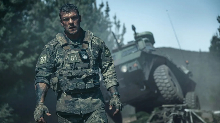 Alan Ritchson új filmje a Predator és a Metal Gear törvénytelen gyermeke - besétált a War Machine előzetese bevezetőkép