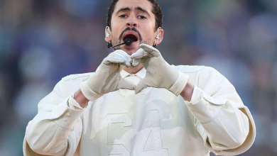Bad Bunny egy napszemüveges pizzát szólaltat meg a Toy Story 5-ben kép