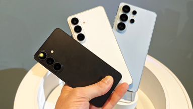 Két kicsi meg a mindentvivő - megérkeztek a legújabb Samsung Galaxy S26 mobilok kép