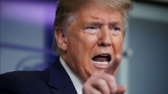 Donald Trump kiborult, amiért nem használhatják autonóm fegyverekben, valamint tömeges megfigyelésre az Anthropic technológiáját kép