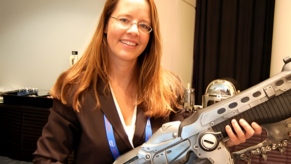 A Gears of War producere nem bújt fürdőköntösbe egy hotelszobában, szerinte ezért szorították ki az Xbox csapatból kép