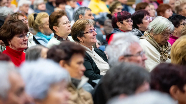 Veszprémben elindult a Nyugdíjas Egyetem tavaszi szemesztere kép