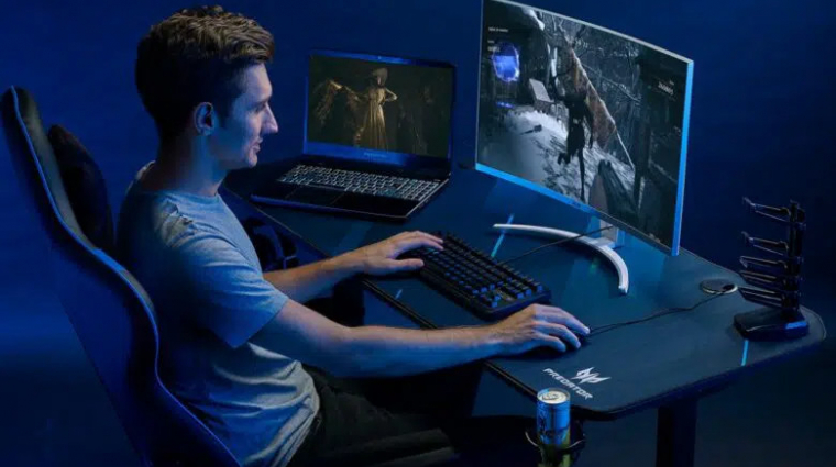 Két Predator gamer asztal, két út ugyanahhoz a célhoz kép