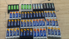 Ez a srác épített egy PC-t, ami ceruzaelemmel megy kép