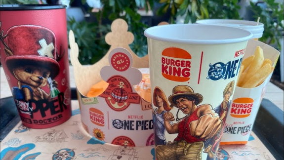 One Piece-es kalózmenüvel támad a Burger King, csak épp piszok sokat kellene utaznod érte kép