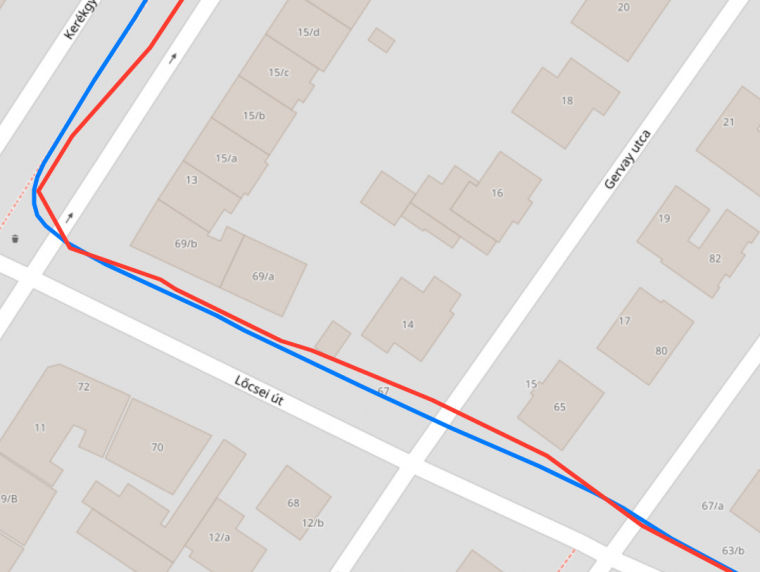 A kék a Huawei Watch GT Runner 2 által mért útvonal