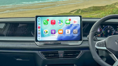 A Google Meet már az Apple CarPlayre is befutott fókuszban