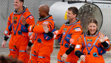 Sikeresen hazatértek az Artemis II űrhajósai a Hold megkerülése után kép