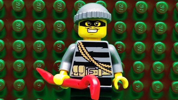 Egymillió dollárnyi lopott LEGO került elő kép