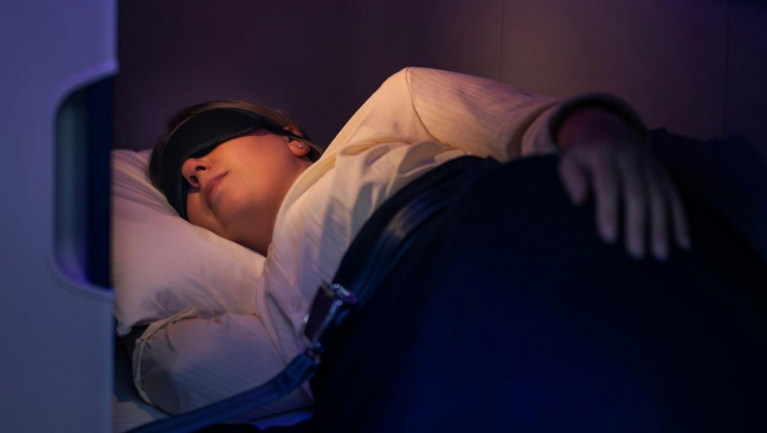 Ez a légitársaság alvókapszulákat vezet be economy járatain fókuszban