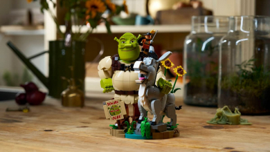 Shrek hamarosan kivágja a LEGO üzletek ajtaját, már tudjuk, hogy mikor érkezik a kedvenc ogrénk kép