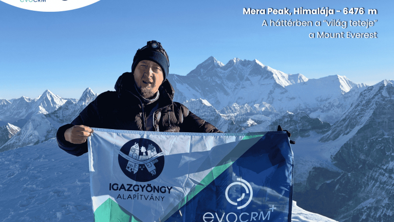 Divinyi Tamás felért a 6476 méter magas csúcsra kép