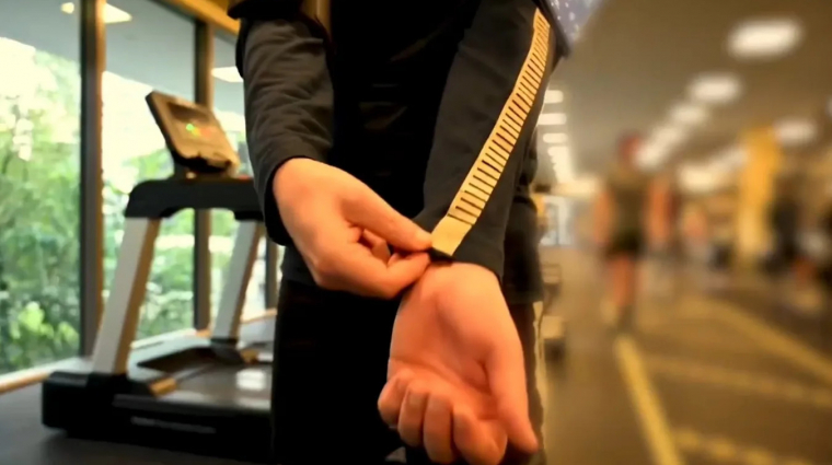 Jöhetnek a pólók, amik már a vérnyomásodat is figyelik kép