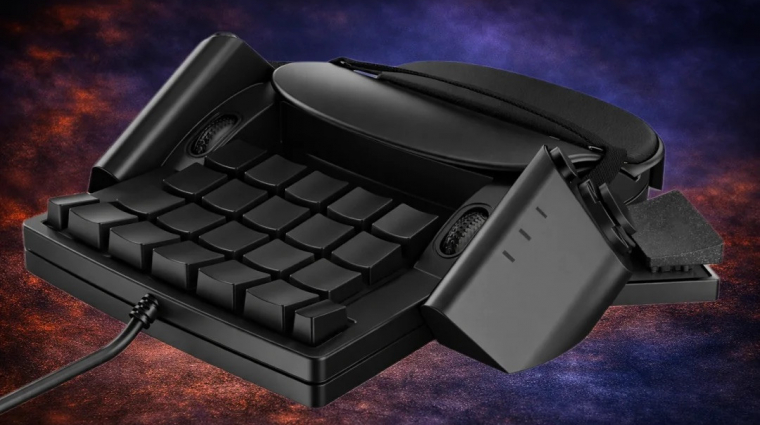 Egy fogyatékkal élő gamer tervezte meg a tökéletes egykezes kontrollert kép