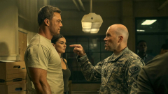 Az Amazon nem várta meg, hogy mit szólnak a rajongók a Reacher 4. évadához, már a premier előtt döntött a sorozat jövőjéről kép