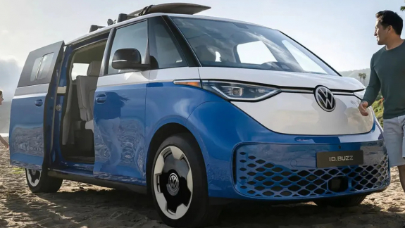 A Volkswagen visszahozza az elektromos hippibuszt kép