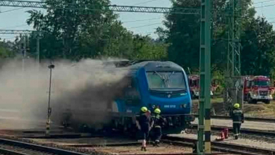 Kelenföldön kigyulladt egy mozdony, lezárták az állomást kép