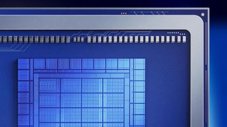Az Intel 288 magos szerverprocesszorral és kézikonzolos chipekkel támad kép