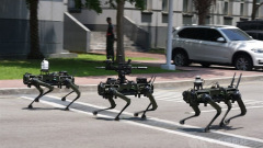 Ilyen robotkutyák járőrözhetnek Tajvan távoli szigetein a Dél-Kínai tengeren kép