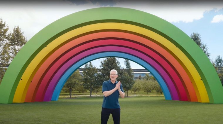 Tim Cook celebekkel búcsúztatta legendás Apple-köszönését kép