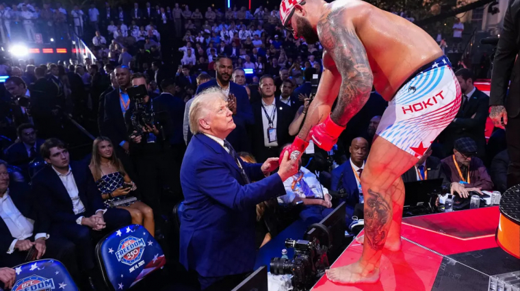 A Fehér Ház kertjében bukott el a UFC veretlen bajnoka bevezetőkép