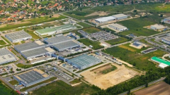 Magzatkárosító oldószert találtak a komáromi ipari park víztározójában kép