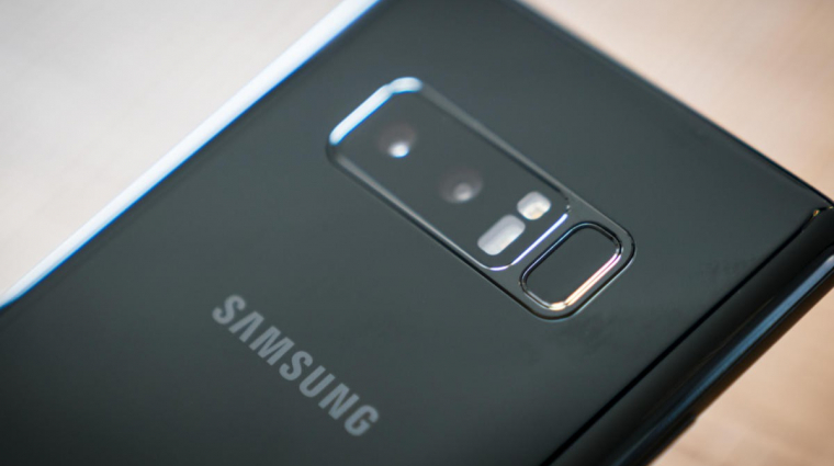Meglepetés! 10 éve megjelent Samsung Galaxy mobilok kaptak szoftverfrissítést kép