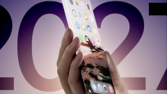 Üvegbe burkolt jubileumi iPhone-ra készülhet az Apple kép