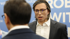 Robot tanársegéd érkezik egy New York-i iskolába kép